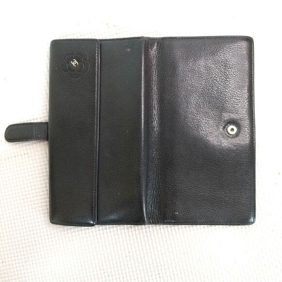 Chanel Camellia Black Leather Flap Long Wallet w/Authentication Card - Picture 3 of 13